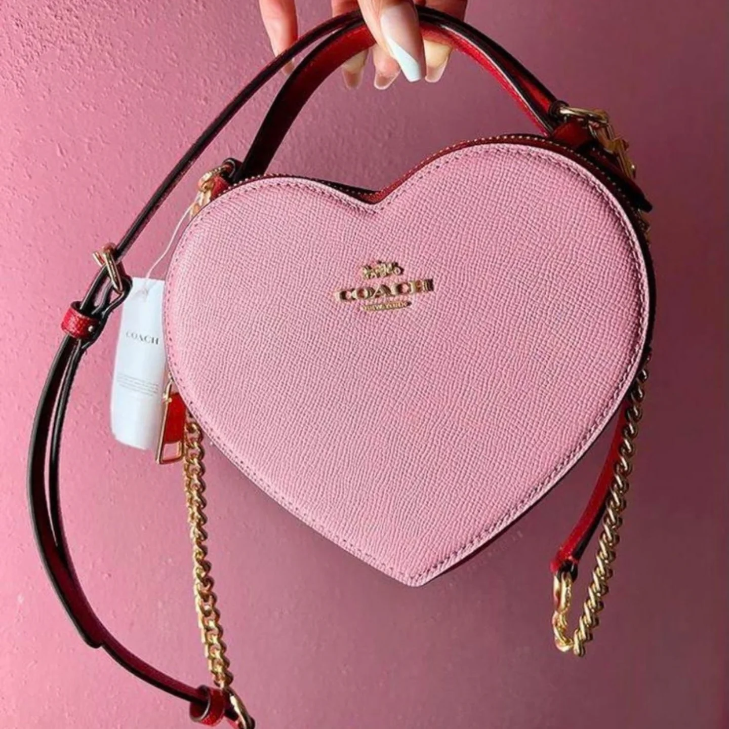 COACH HEART CROSSBODY SLING BAG – FIRST COPY - Image 6
